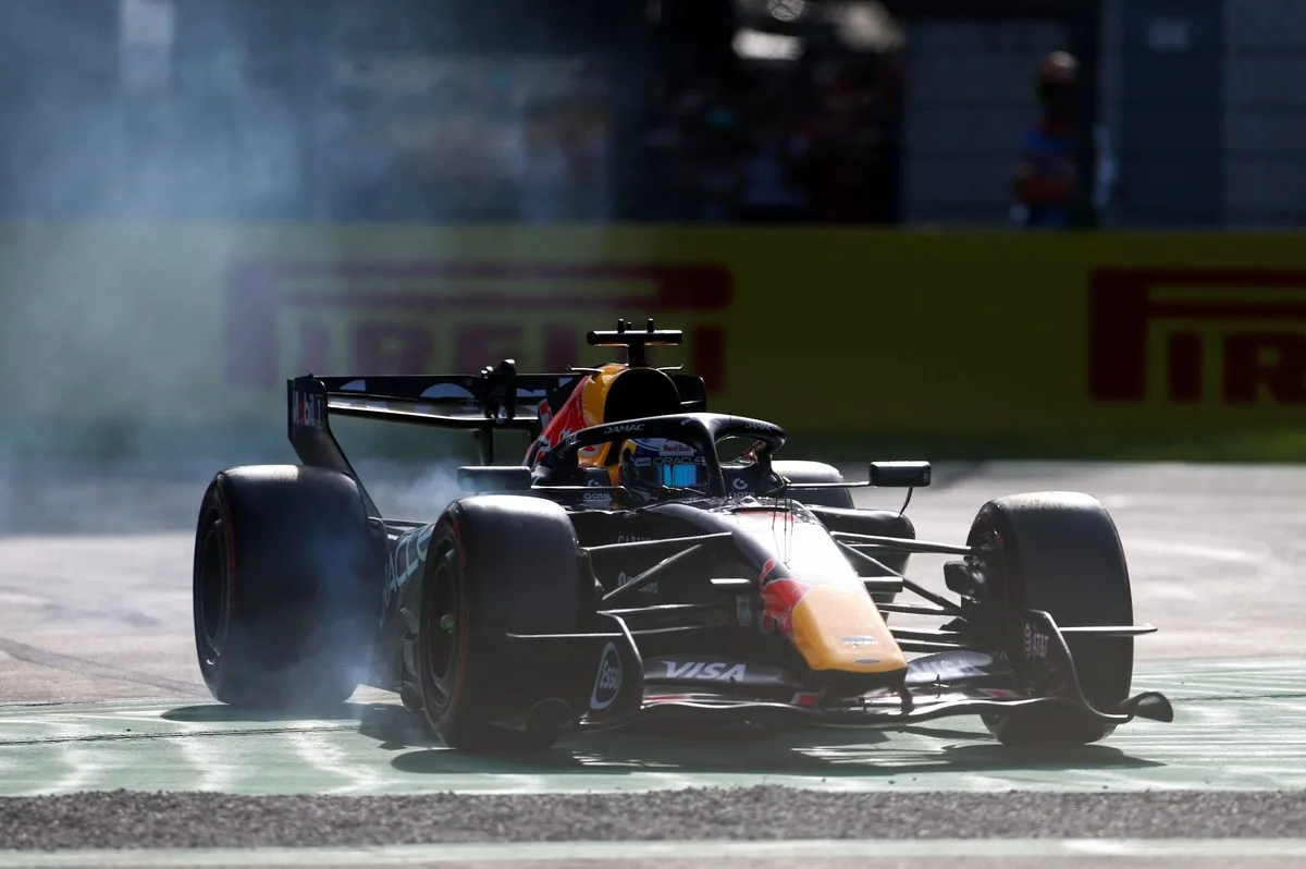Verstappen enfrenta nuevos problemas técnicos en clasificación de Monza