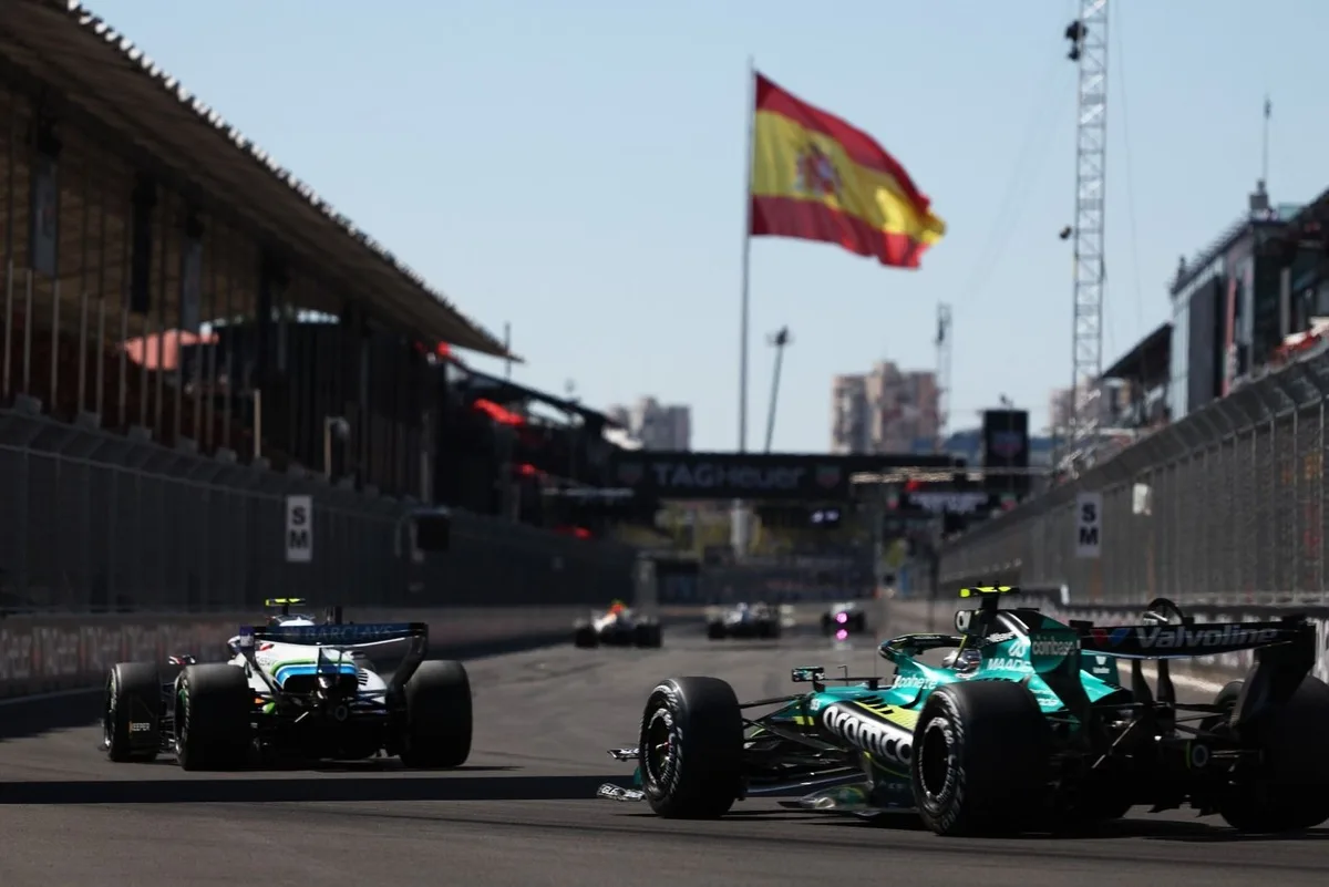 Sainz acusa a Alonso de provocar penalizaciones en el GP de España de F1