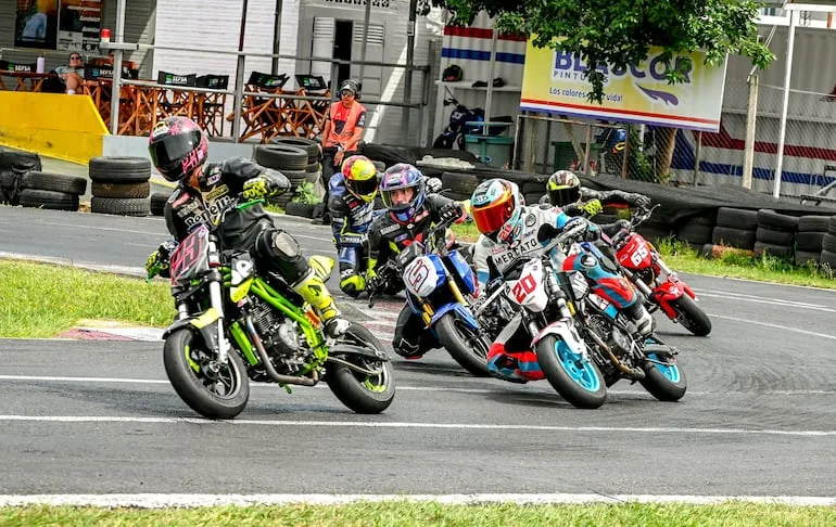 Cuevas, Roche, Benítez y Valiente dominan la sexta fecha del Campeonato Nacional