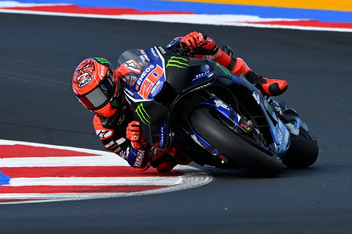 Quartararo rozó quedarse sin combustible en Misano: una carrera de gestión extrema