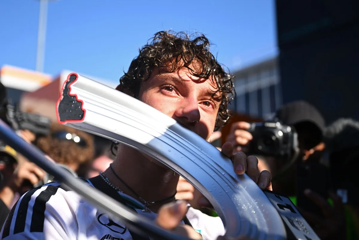 Cambios sorpresivos en la F1: nuevos pilotos y estrategias para 2026