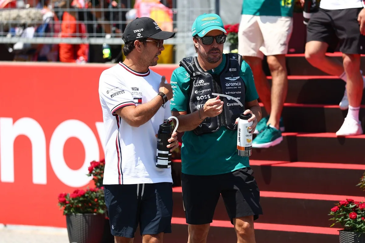 Checo Pérez cree que Alonso podría competir hasta los 60 años en F1