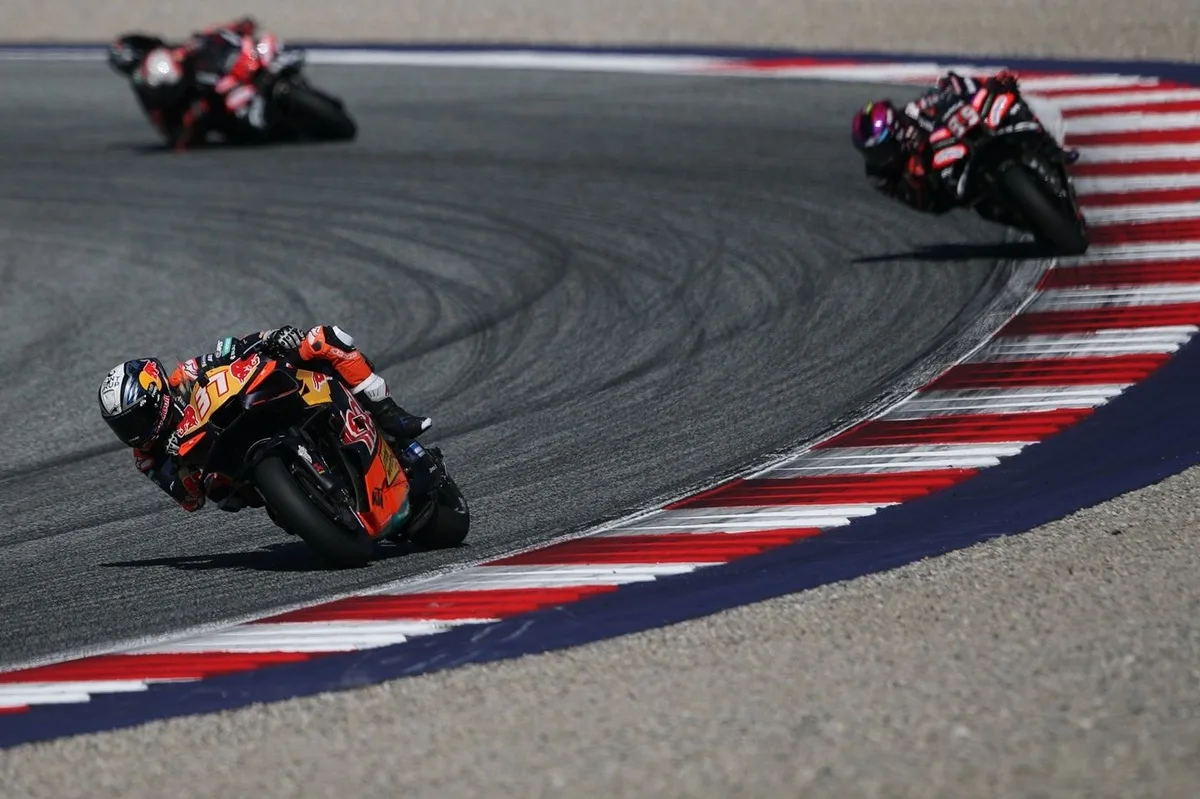 Pedro Acosta logra su primer triunfo en MotoGP tras años de espera
