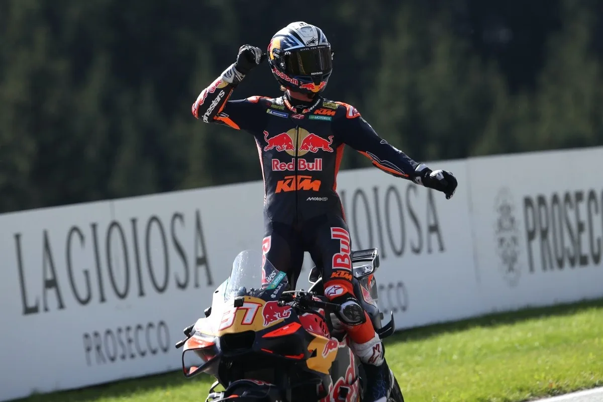 Pedro Acosta logra su primer triunfo en MotoGP en el Gran Premio de Austria