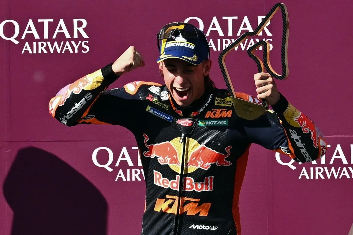 Del sufrimiento al triunfo: la primera victoria de Acosta en MotoGP