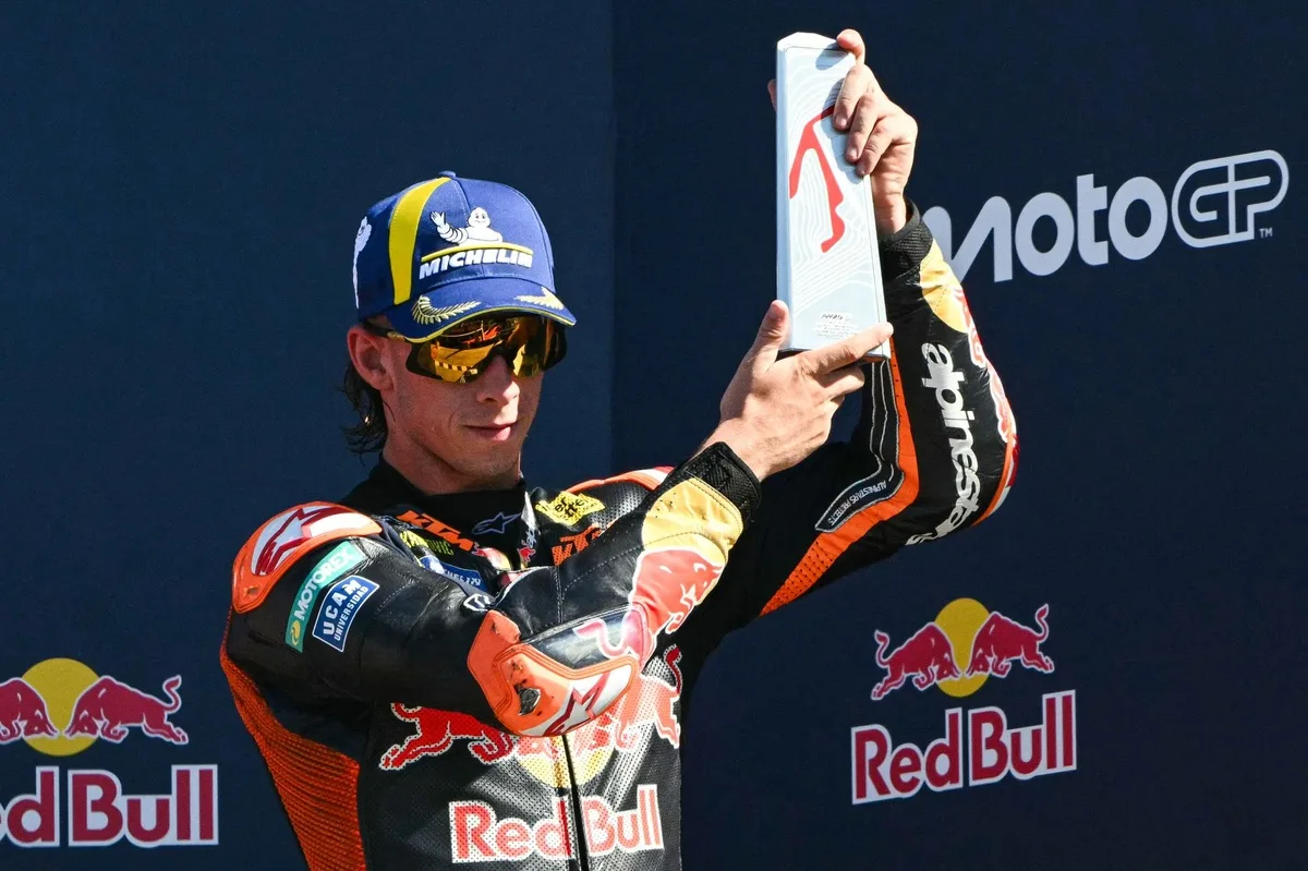 Pedro Acosta rompe la sequía: su primer triunfo en MotoGP tras 56 carreras