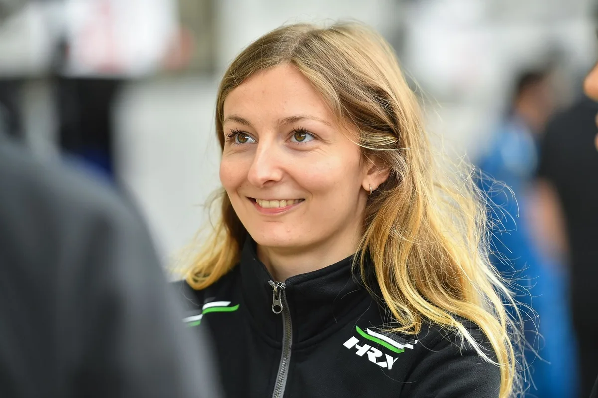 Doriane Pin inspira a jóvenes mujeres a perseguir sus sueños en el automovilismo