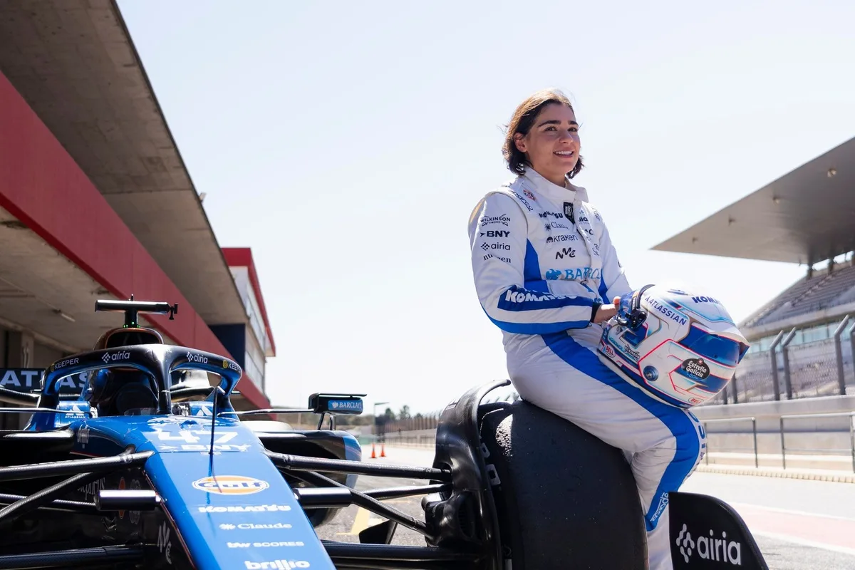Jamie Chadwick vive experiencia "surrealista" en su primer test con Williams F1