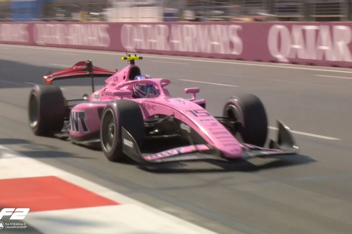 F2 en Bakú: Dunne y Stenshorne dominan las clasificaciones