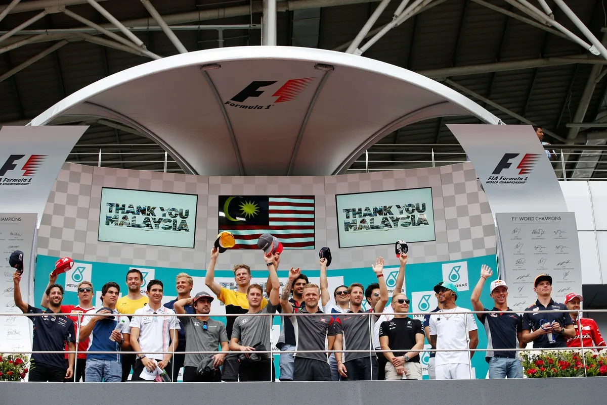 F1 en Sepang: el desafío de pilotos sin experiencia en la pista malaya