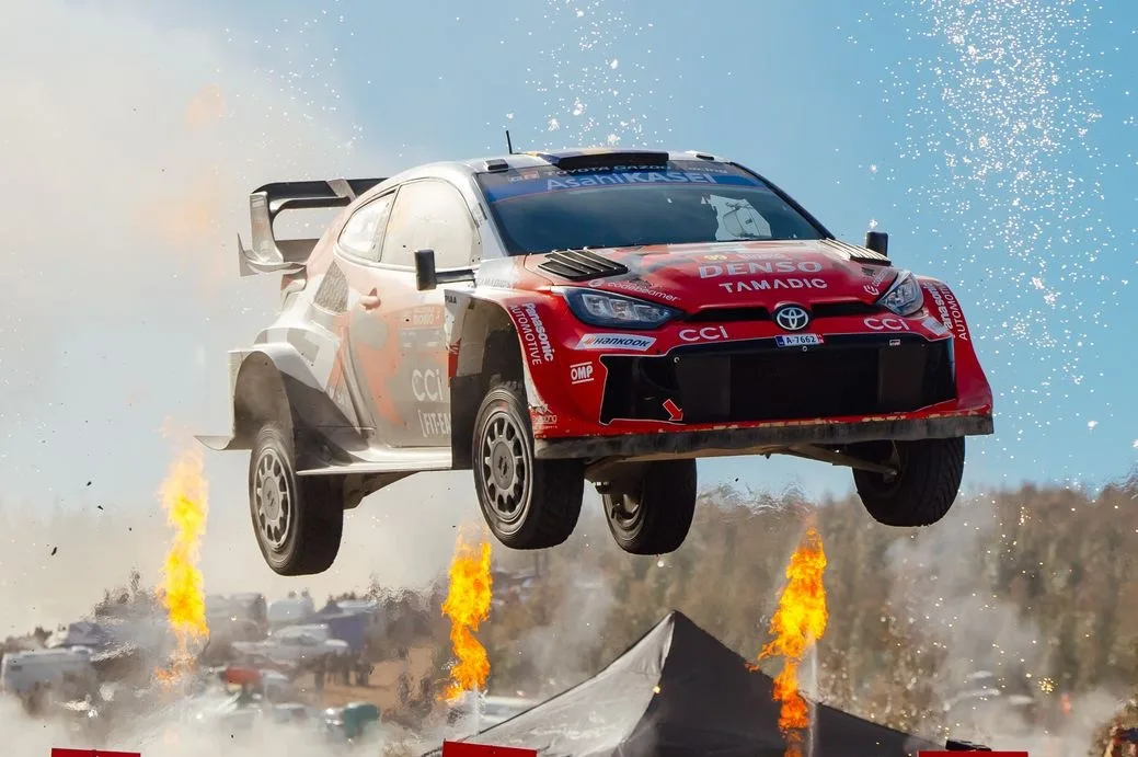 Rally mundial: Toyota define campeón en Cerdeña con Evans, Pajari y Solberg