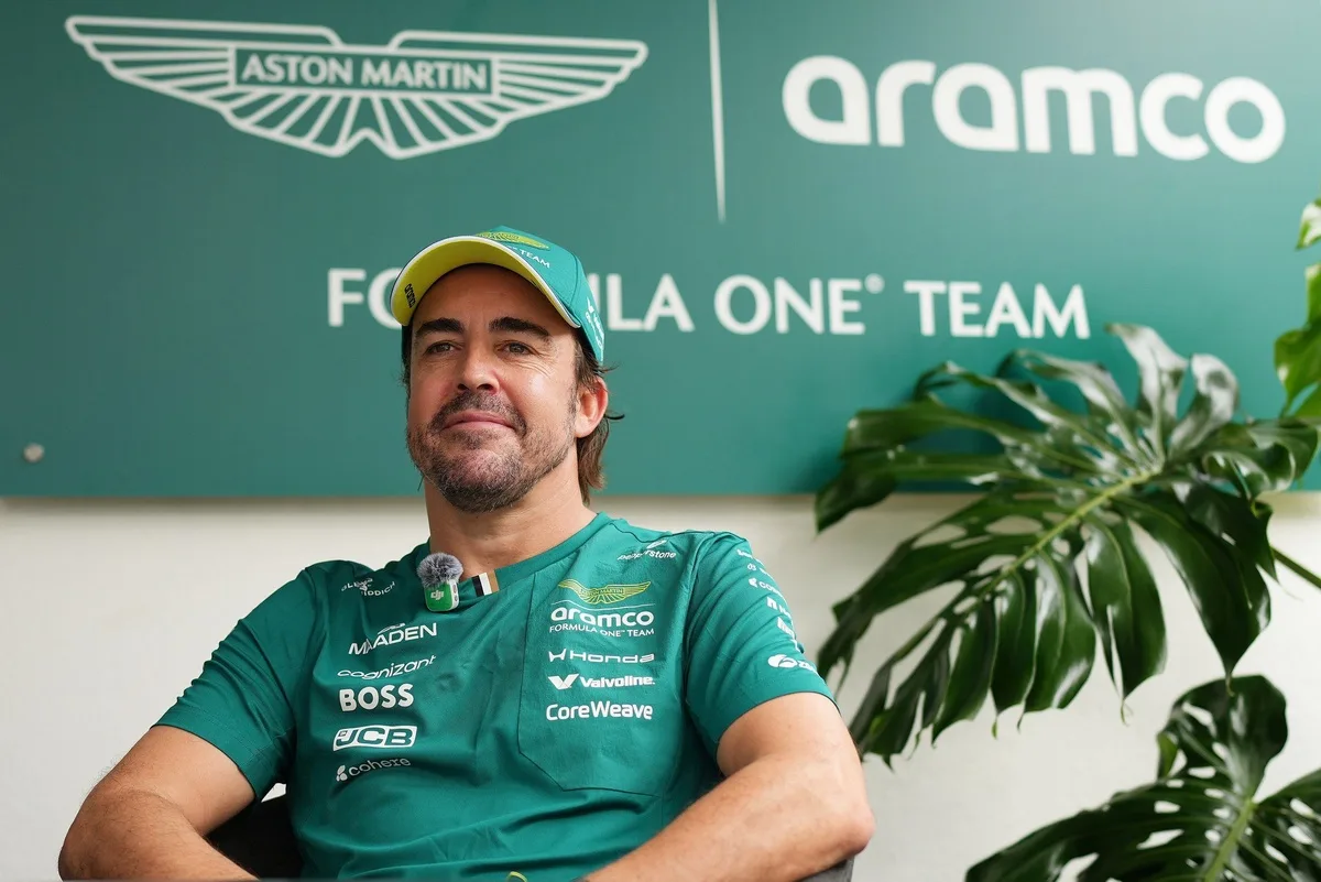 Alonso confía en su proyecto con Aston Martin de cara a 2027