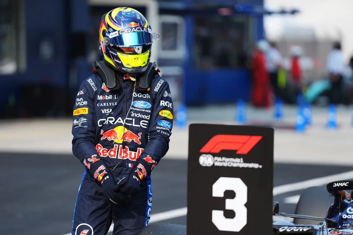 Hadjar expresa frustración tras su tercer puesto en Sepang