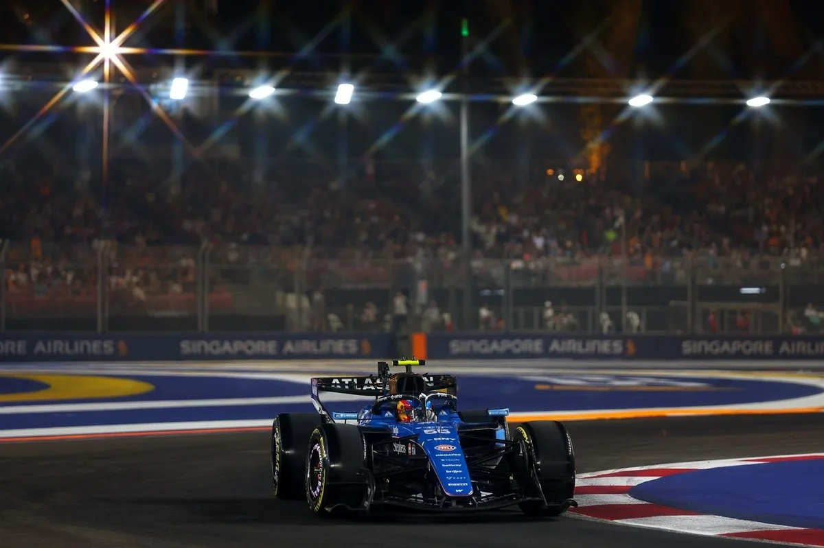 FIA reconoce fallo operativo en clasificación de Singapur que afectó a  pilotos | Automotores Paraguay