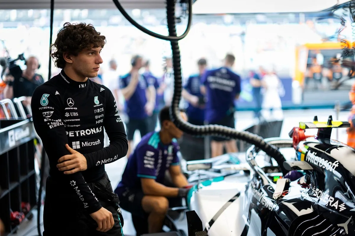Wolff bromea sobre los problemas de Antonelli con los límites de pista