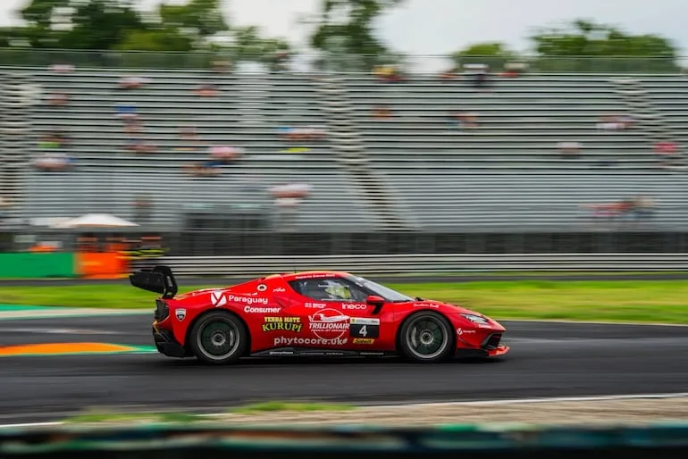 Óscar Bittar regresa a las pistas en el circuito italiano de Mugello