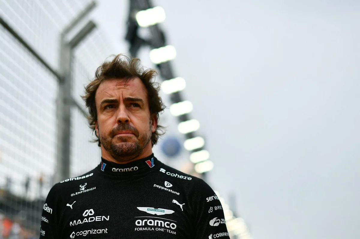 Alonso explica por qué las carreras nocturnas no son su preferencia en la F1
