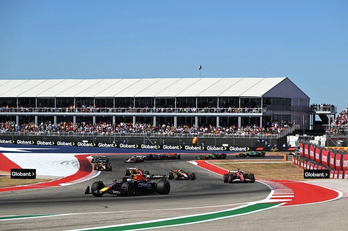 Verstappen critica severamente el estado de la pista de Austin para la F1