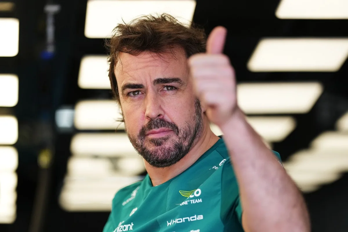 Alonso respalda llegada de IndyCar a Barcelona pero advierte sobre expansión global