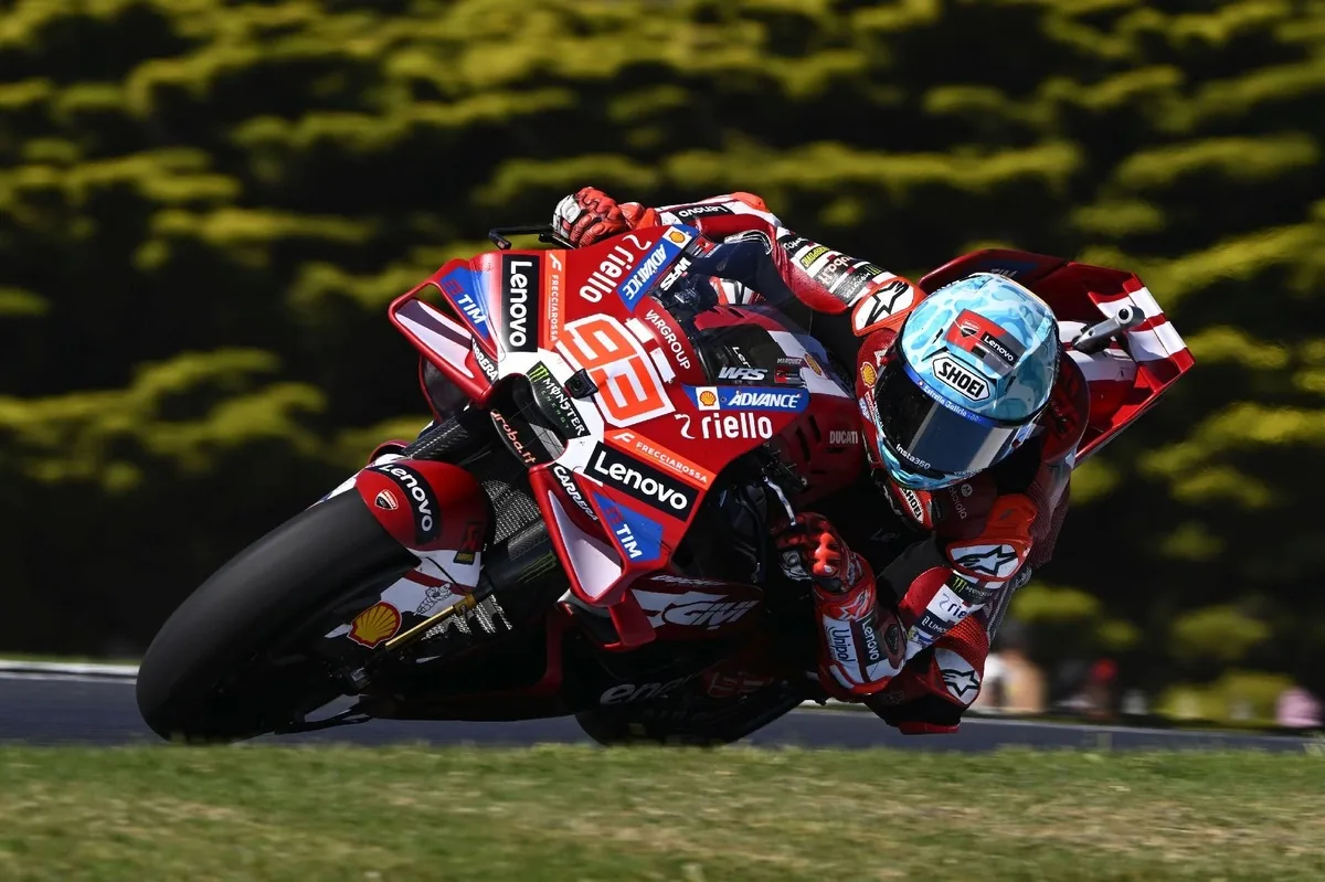 Márquez domina en Phillip Island y se acerca en el Mundial de MotoGP