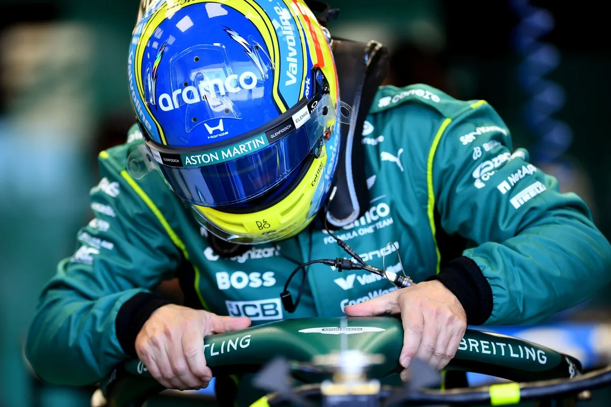 Alonso enfrenta limitaciones del motor Honda en clasificación de Austin