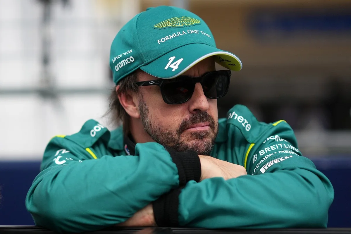 Alonso critica el nivel de pilotos en la Fórmula 1 tras incidente en Austin
