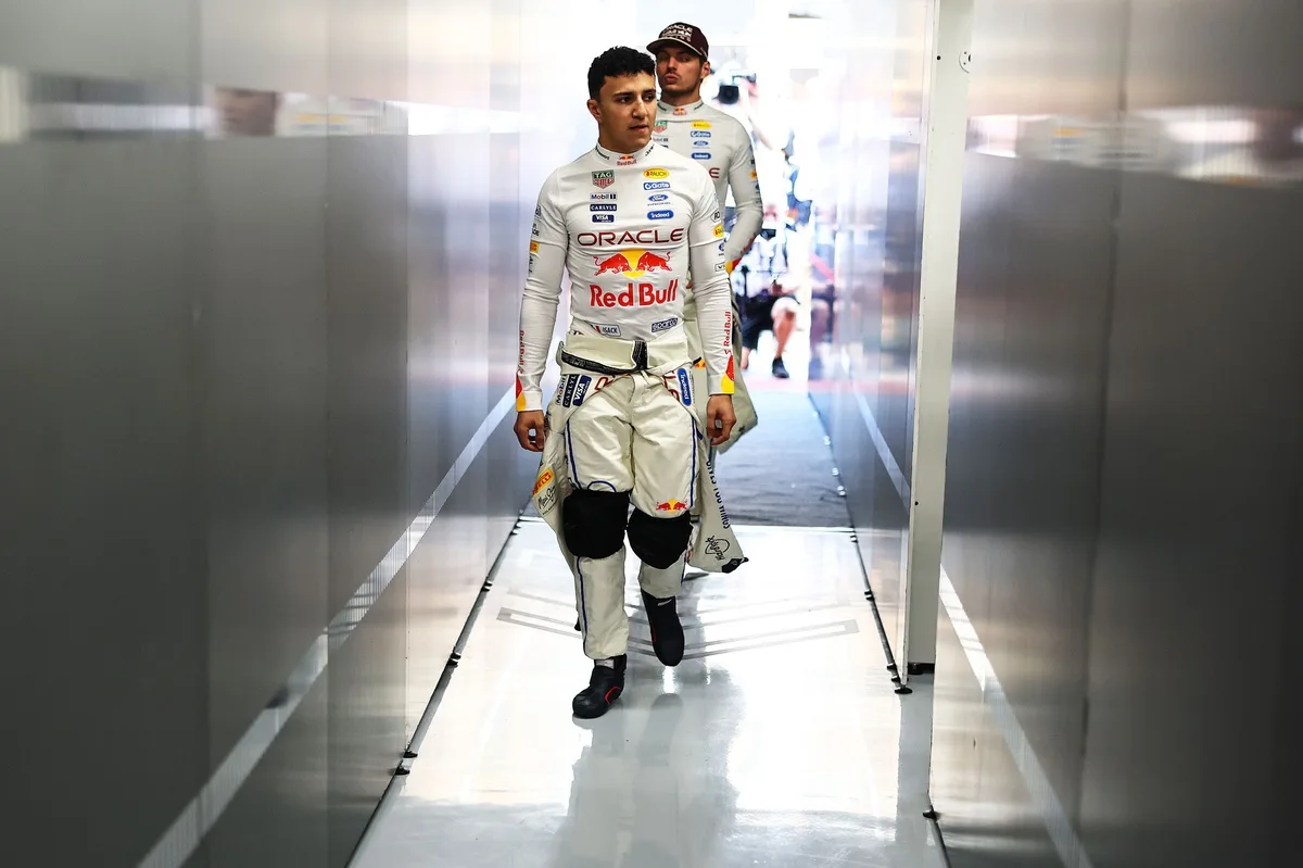 Red Bull identifica problemas técnicos que afectan a Verstappen y Hadjar