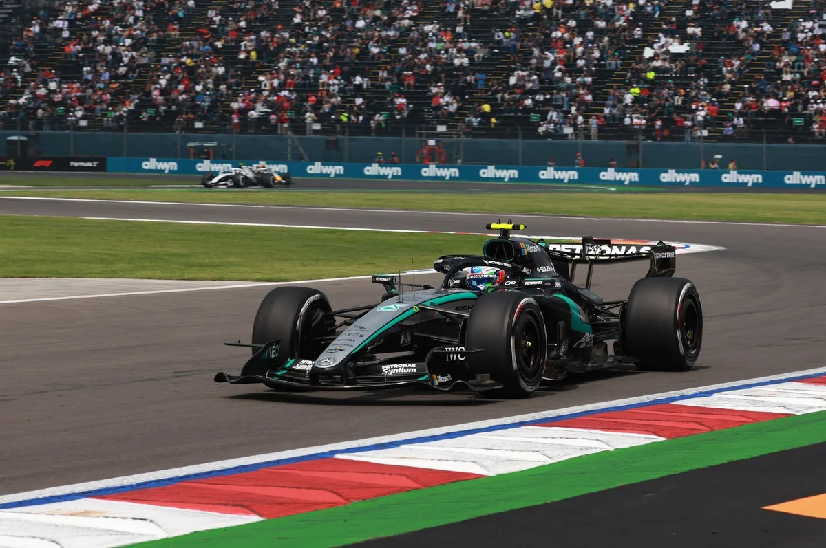 Leclerc domina los entrenamientos en México; sábado decisivo en la F1