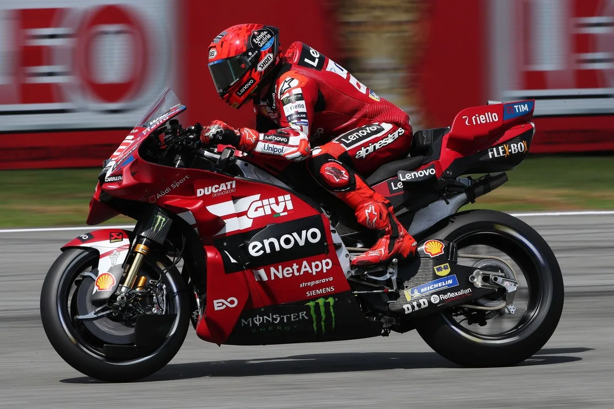 Márquez aprovecha lesión de Martín para ampliar ventaja en el Mundial de MotoGP
