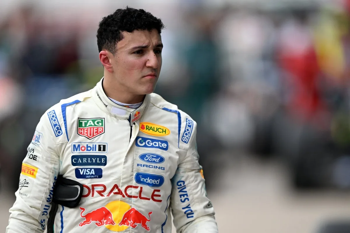 Incidente en el paddock: piloto de F1 empuja a aficionado que buscaba selfie