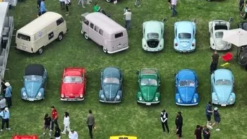 Rugidos del pasado: autos clásicos y de rally reviven la historia automotriz paraguaya entre exhibiciones, desfiles y pasión
