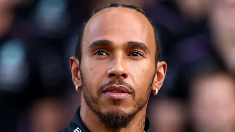 Lewis Hamilton y Ferrari: ¿Una apuesta fallida? La crítica de Derek Daly enciende el debate sobre el ocaso del heptacampeón